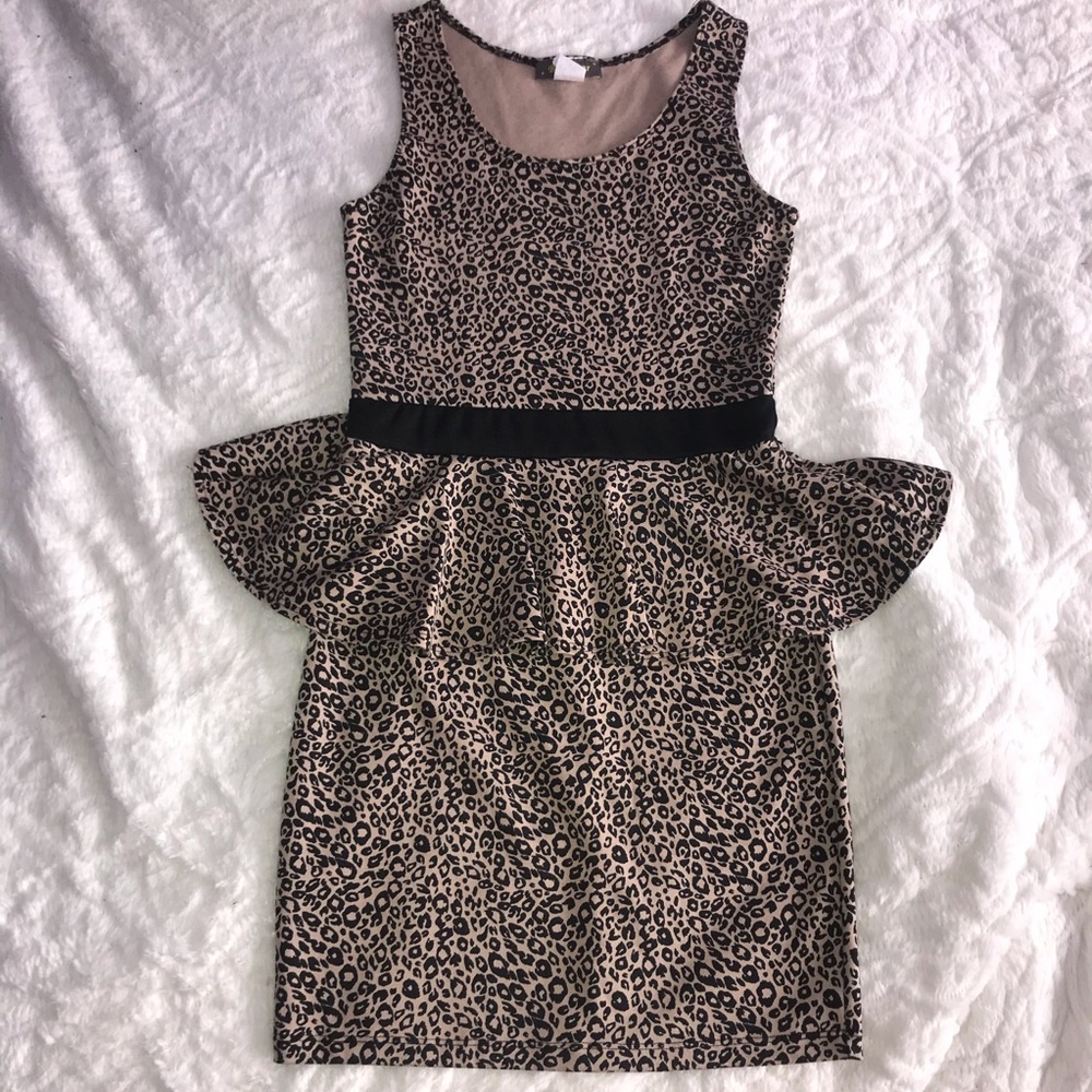 Leopard print body con dress